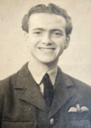 WILLIAMS Ron in RAF uniform Jean Rivers Apr 2025