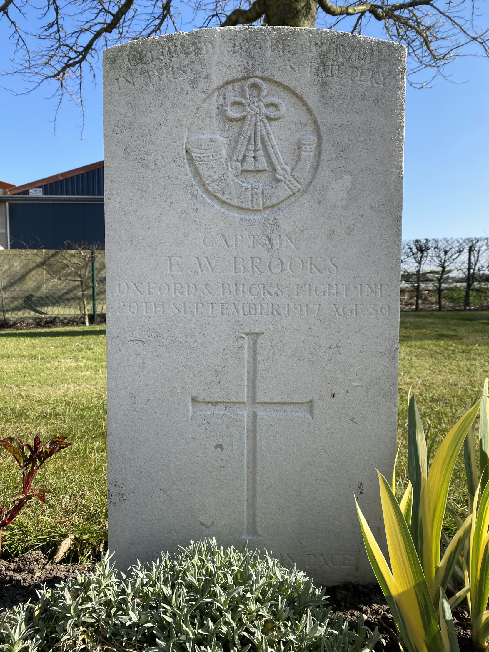 [Ernest Brooks, gravestone at Cement House]