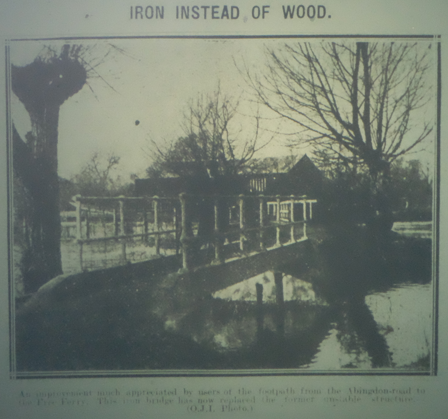 [Footbridge from Abingdon Rd to Free Ferry rebuilt OJI 2017-02-1926]